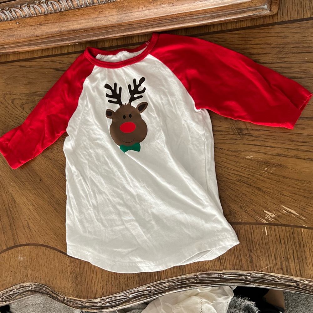 3/$9 reindeer bowtie shirt unisex baseball tee red white Rudolph 2T 3T boy girl